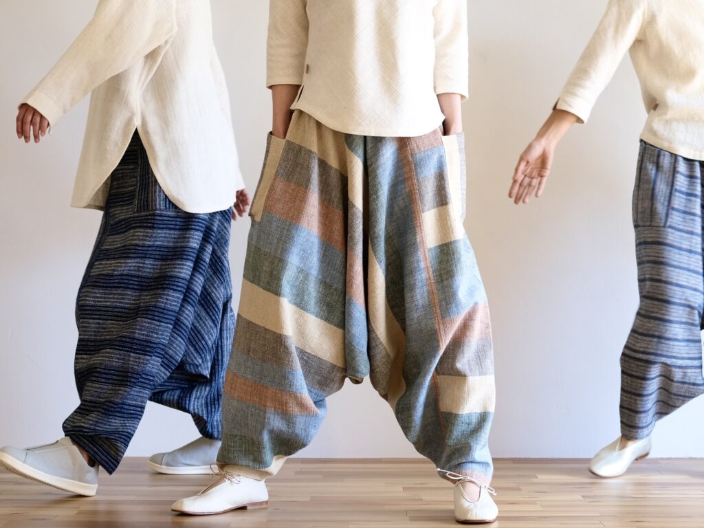 新しいスタイル usaasto うさとの服 ムササビパンツ サルエル ウサト 